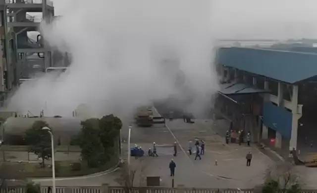 重庆一化工厂爆炸2.jpg